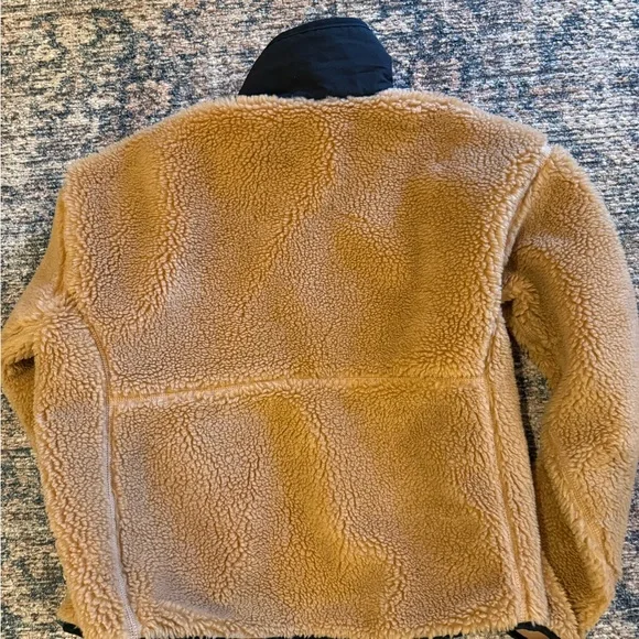 The North Face Camel and Black Women’s Sherpa Jacket - Picture 6 of 6